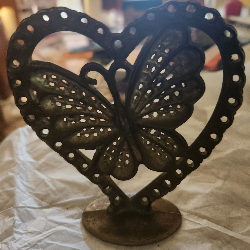 EARRING HOLDER